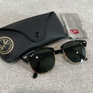 Ray-Ban Clubmaster Classic Sunglasses